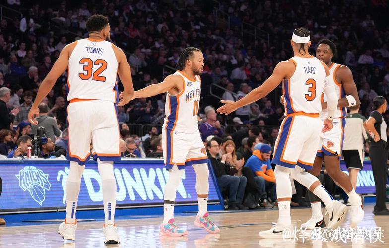 布伦森砍下38分助尼克斯击败76人,老鹰终结公牛三连胜 布伦森砍下38分助尼克斯击败76人,老鹰终结公牛三连胜