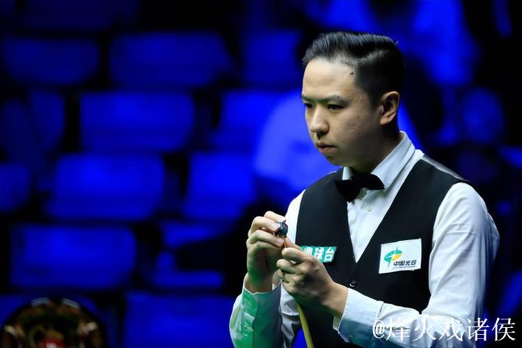 斯诺克上海大师赛 肖国栋6比4希金斯晋级八强 斯诺克上海大师赛 肖国栋6比4希金斯晋级八强
